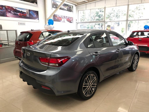 Kia Rio Vibrant Mecanico 2021