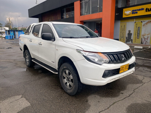 Mitsubishi L200 2.5l
