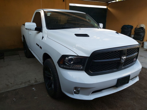 RAM Ram 5.7 Regular Cabina Rt 4x2 Mt