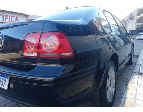 Imagem 4 de 8 de Volkswagen Bora 2007 2.0 Aut. 4p