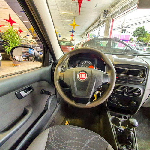 Imagem 4 de 8 de Fiat Strada 1.4 Mpi Working Cs 8v Flex 2p Manual