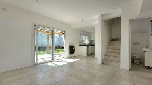 Venta Ph Cuatro Ambientes Con Jardín En Boulogne