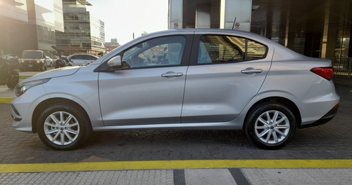 Imagen 10 de 17 de Fiat Cronos Drive 1.3 - Caja Automatica- Al Mejor Precio- Pm