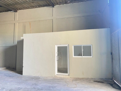 Alquiler De Nave Industrial En Villa Consuelo
