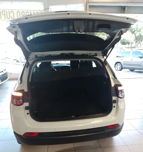 Jeep Compass Sport