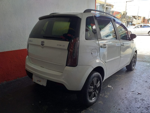 Imagem 6 de 9 de Fiat Idea 2012 Completa