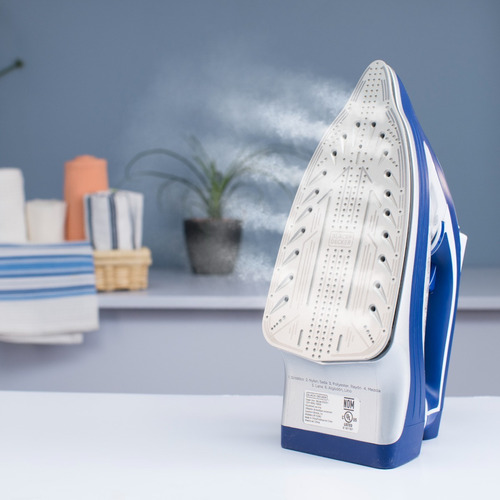 Imagen 8 de 8 de Plancha De Ropa A Vapor Con Suela De Ceramica B&d Ir3001-cl