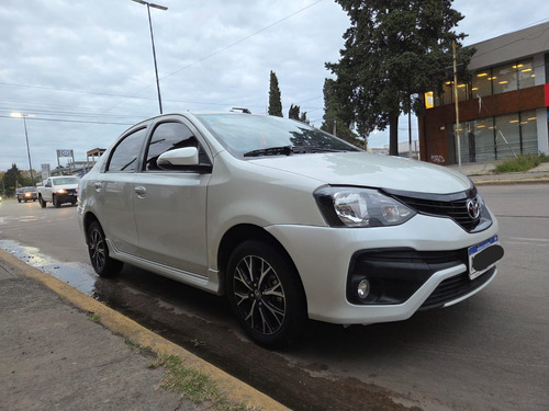 Toyota Etios 1.5 Sedan Xls