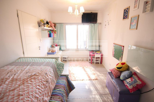 Ph 4 Amb C/garage En Pa Con Terraza Y Parrilla, A 1 Cuadra De Av Centenario - San Isidro