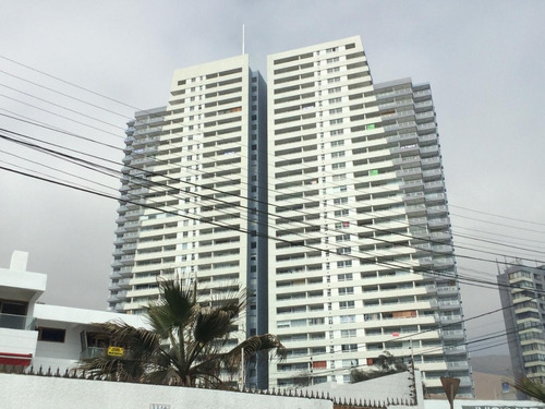 Imagen 2 de 13 de Excelente Departamento En Iquique