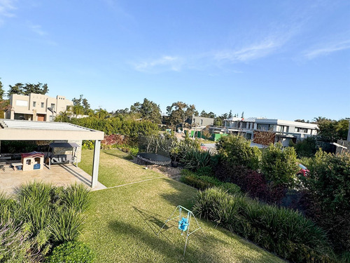 Venta Casa San Nicolas 4 Dormitorios En Suite