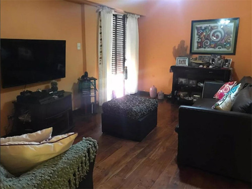 Casa 5 Ambientes En Castelar