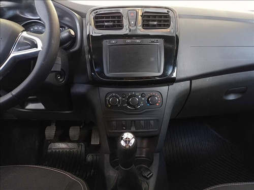 Imagem 7 de 14 de Renault Logan 1.0 Zen Flex Manual 2020