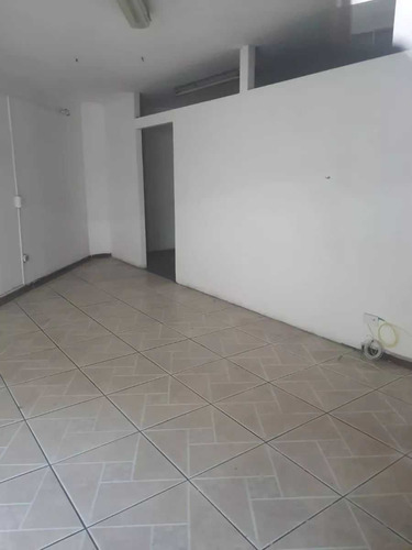 - 703-local Comercial Ñuñoa (102617)