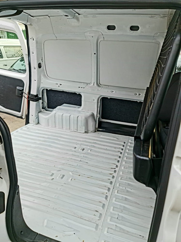 Imagem 15 de 19 de Berlingo Furgão 1.6 Flex Completa!!!