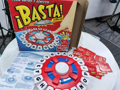 - Basta Piensa Rapido Juego De Mesa Fotoram Versión Española