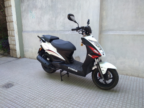 Imagen 2 de 16 de Kymco Agility 125 Rs Con 3500km Como 0km !!!