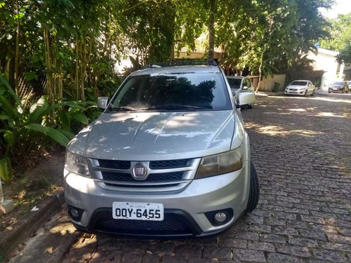 Fiat Freemont 2012 2.4 Emotion 5p