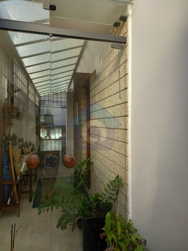 Imagem 9 de 15 de Casa Assobradada Maravihosa, Ampla, Com 240m2 Com 4 Dormitórios, Área Gourmet, 4 Vagas - Tw16872