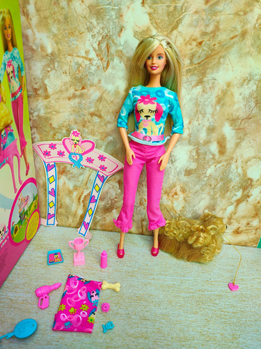 Barbie Baño Mascota Muñeca Caja Colección (Usado)