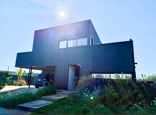 Casa En Venta En San Sebastian - Apto Credito