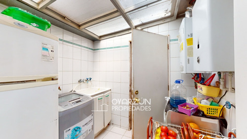 Casa Con 4 Dormitorios 3 Baños Piscina 2 Estacionamientos