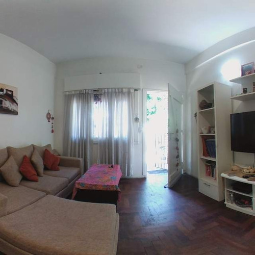 Imagen 2 de 9 de Casa Cercana A La Estación De Padua, Muy Comoda!! Oportunidad