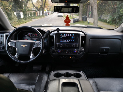 Chevrolet Silverado Ltz Z71 5.3 2017