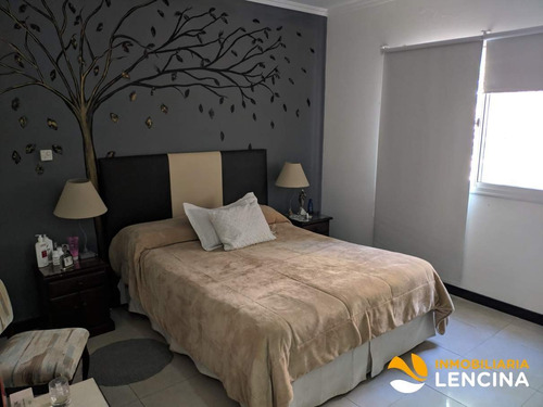 Imagen 15 de 27 de Casa En Venta - 3 Dormitorios 1 Depto - Bº La Cuesta