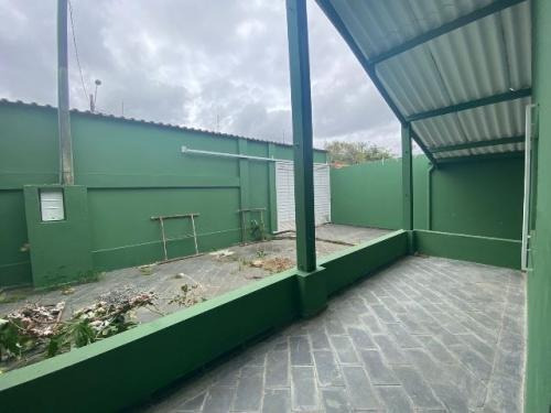Imagem 9 de 13 de Casa Com Quarto Nos Fundos Lado Praia Em Itanhaém Litoral Sp