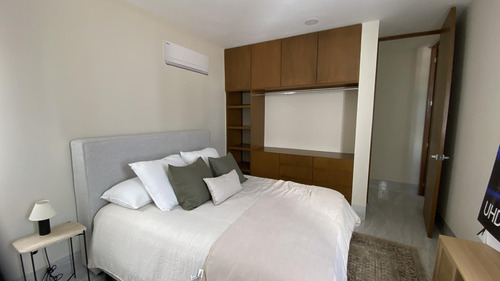 Departamento En Venta De 3 Habitaciones En Privada