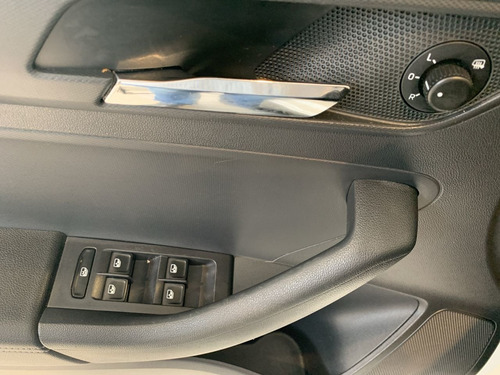 Imagen 12 de 15 de Seat Toledo 2017 1.4 Style Dsg
