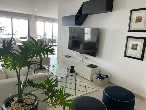 Departamento En Loma Real-bosque Real