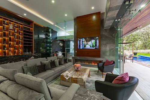 Casa De Una Planta Amueblada Con Alberca En El Palomar Lujo Sur