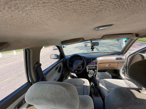 Nissan Sentra Le At