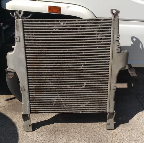 Imagem 2 de 2 de Radiador Do Intercooler Iveco Cursor 330 Cursor 8