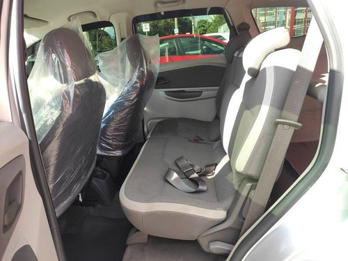 Imagem 7 de 11 de Chevrolet Spin 1.8 Lt 8v Flex 4p Automático