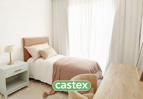 Casa De Cuatro Ambientes A Estrenar En Pilara, Town Houses