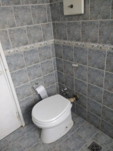 Imagen 8 de 12 de Departamento En Venta De 3 Ambientes En San Telmo