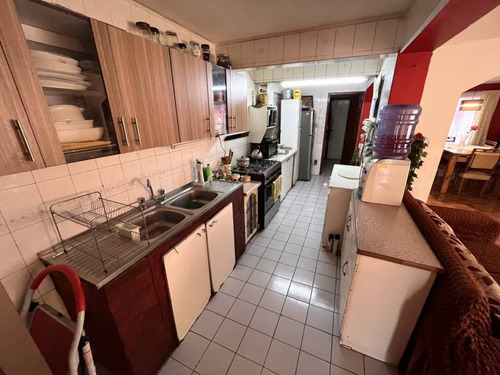 Se Vende Amplia Casa 3d 2b Ñunoa, Villa Salvador Cruz Gana