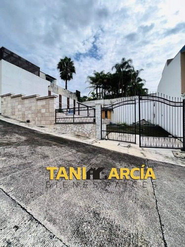 Vendo 2 Lotes De Terreno En Fraccionamiento Exclusivo En Los Cedros De Córdoba