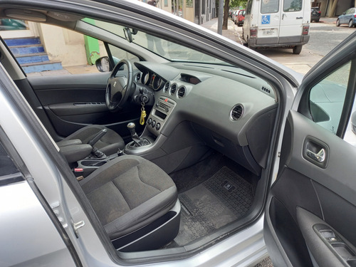 Peugeot 408 2.0 Allure Plus 143cv