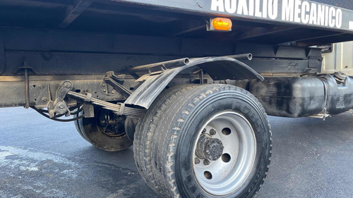 Imagen 6 de 17 de Ford F-4000