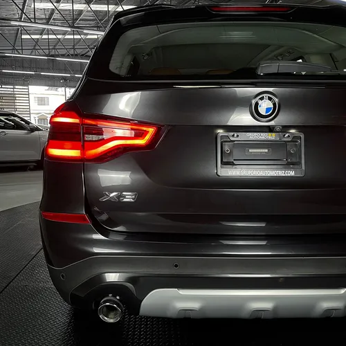 BMW X3 2.0 xDrive30iA X Line At