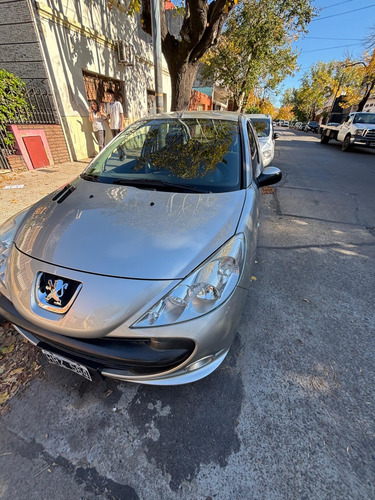 Peugeot 207 1.6 Sedan Xt