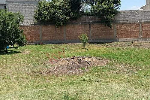 Terreno En Santiago Cuautlalpan, El Tejocote 300 Metros