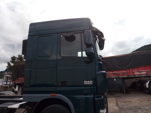 Daf 105.460 6x2 Ano 2018/2018 Km 208.000 Com Geladeira
