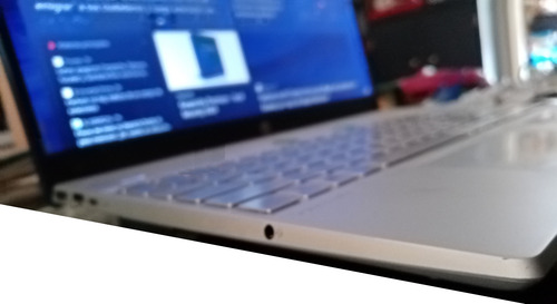Laptop Hp Pavilion 15.6 , Ryzen 5, 1 Terabyte Hd, 128gb Ssd Azul (Usado)