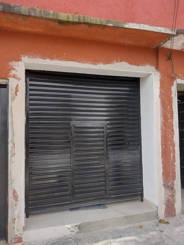 Imagen 1 de 8 de Local Comercial A Estrenar Zona Victoria