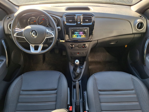 Renault Logan 1.6 16v Intense